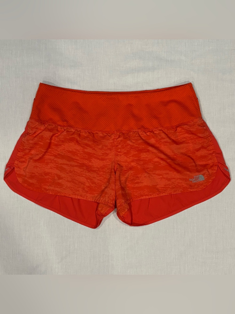 The North Face Flight Series FlashDry Running Shorts Womens Large Orange Camo